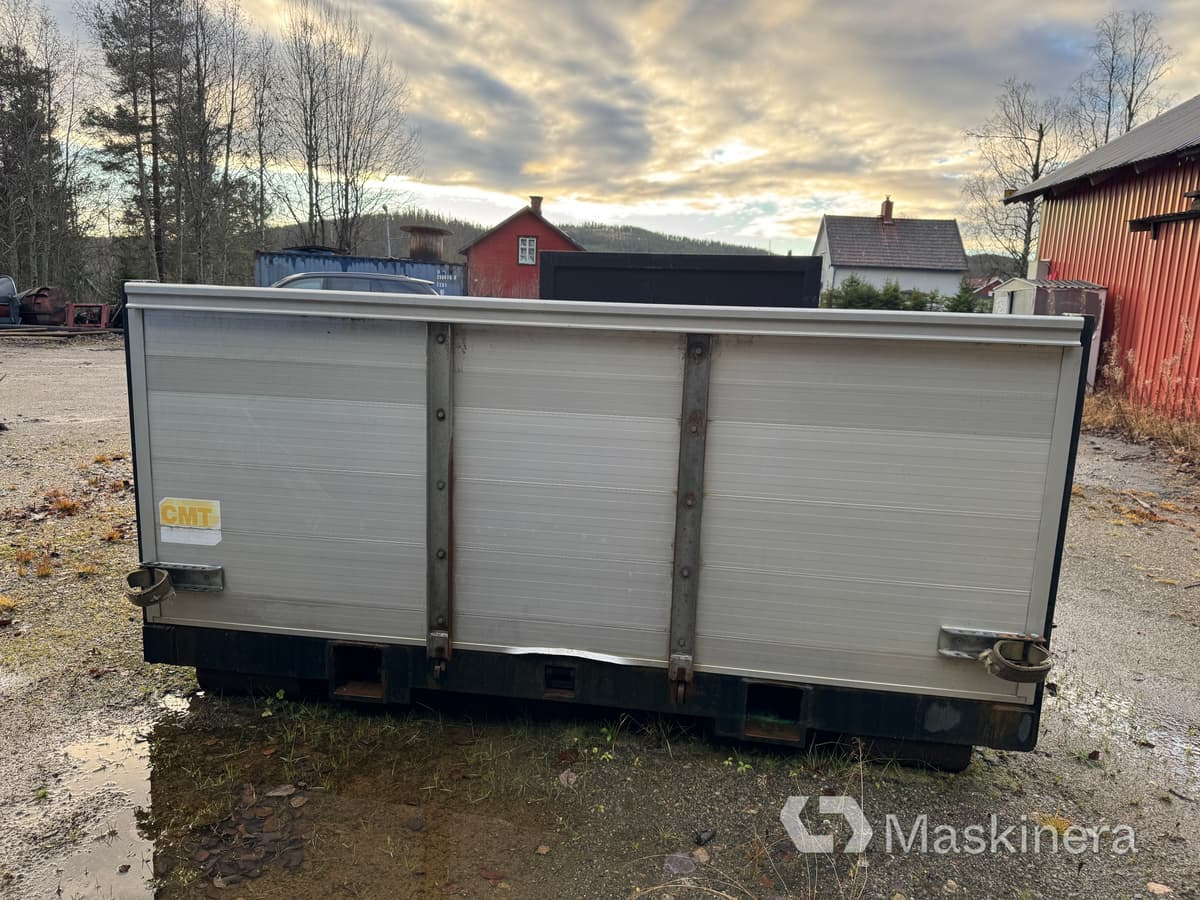 CMT LFL-01 Lastväxlarflak CMT med kranhylsor - Container abroll: Foto 4 CMT LFL-01 Lastväxlarflak CMT med kranhylsor - Container abroll: Foto 4