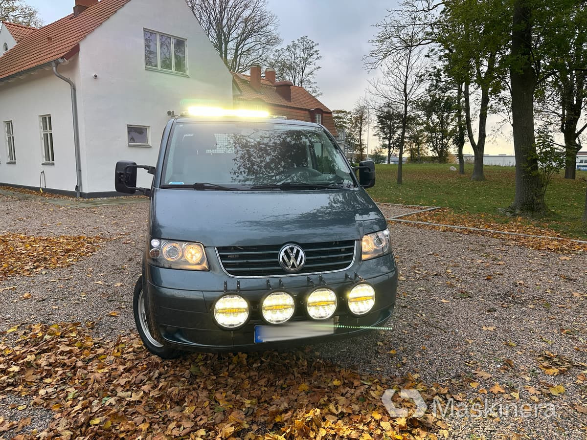 Flakbil Volkswagen Transporter dubbelhytt - Autoutilitară compactă: Foto 2 Flakbil Volkswagen Transporter dubbelhytt - Autoutilitară compactă: Foto 2