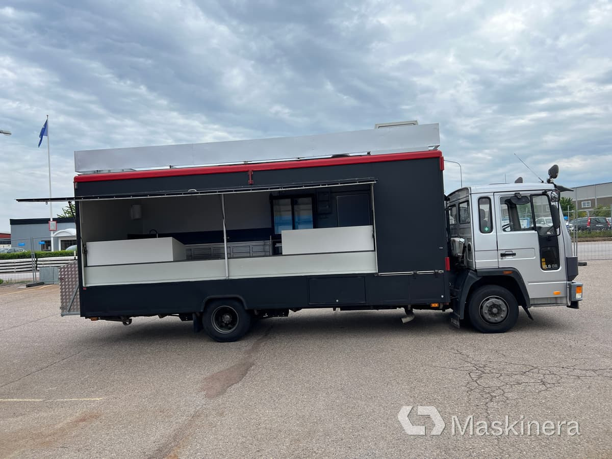 Foodtruck Volvo FL611 4X2 - Autorulota comerciala: Foto 4 Foodtruck Volvo FL611 4X2 - Autorulota comerciala: Foto 4