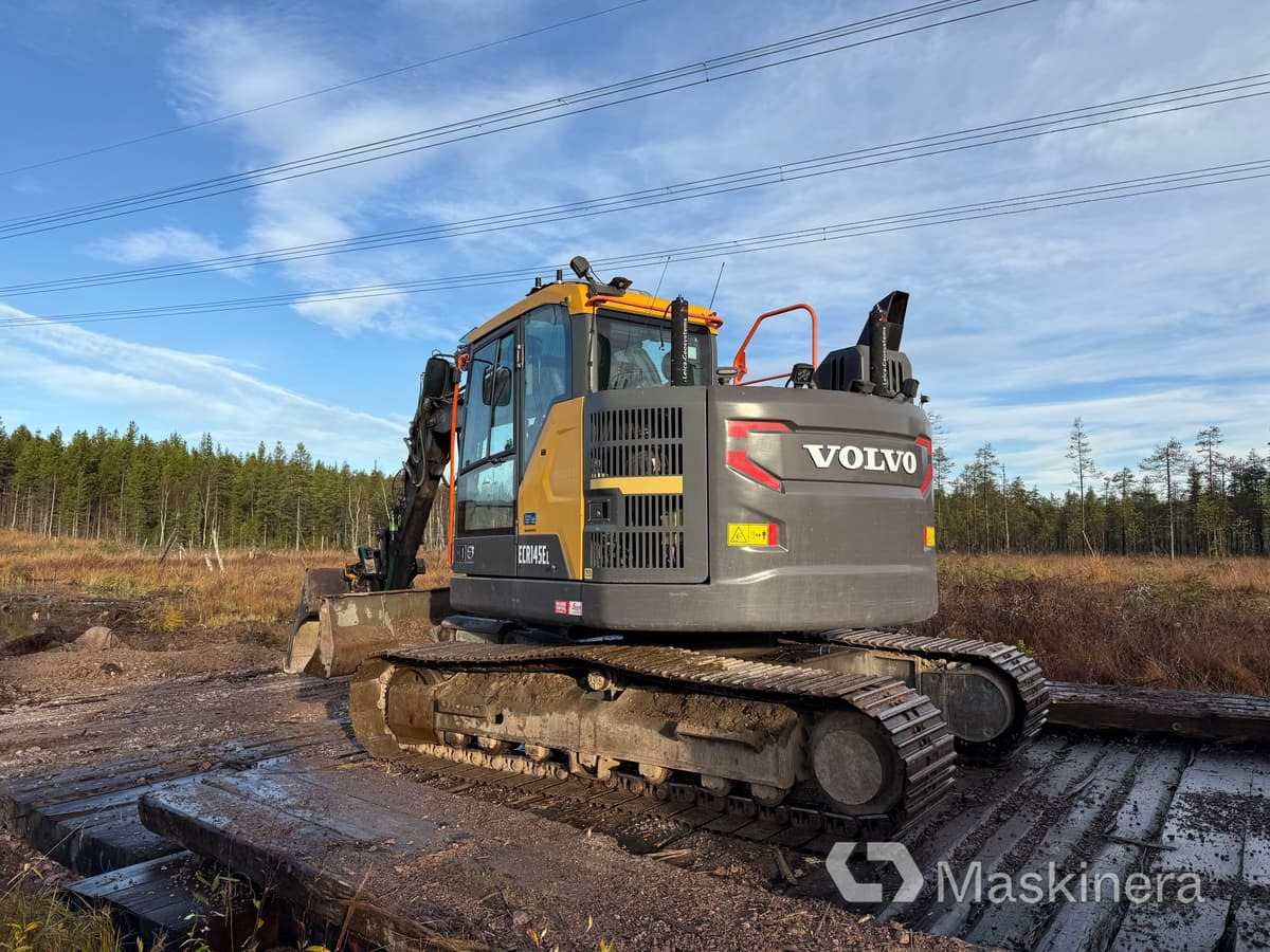 Grävmaskin Volvo ECR145EL - Excavator pe şenile: Foto 3 Grävmaskin Volvo ECR145EL - Excavator pe şenile: Foto 3