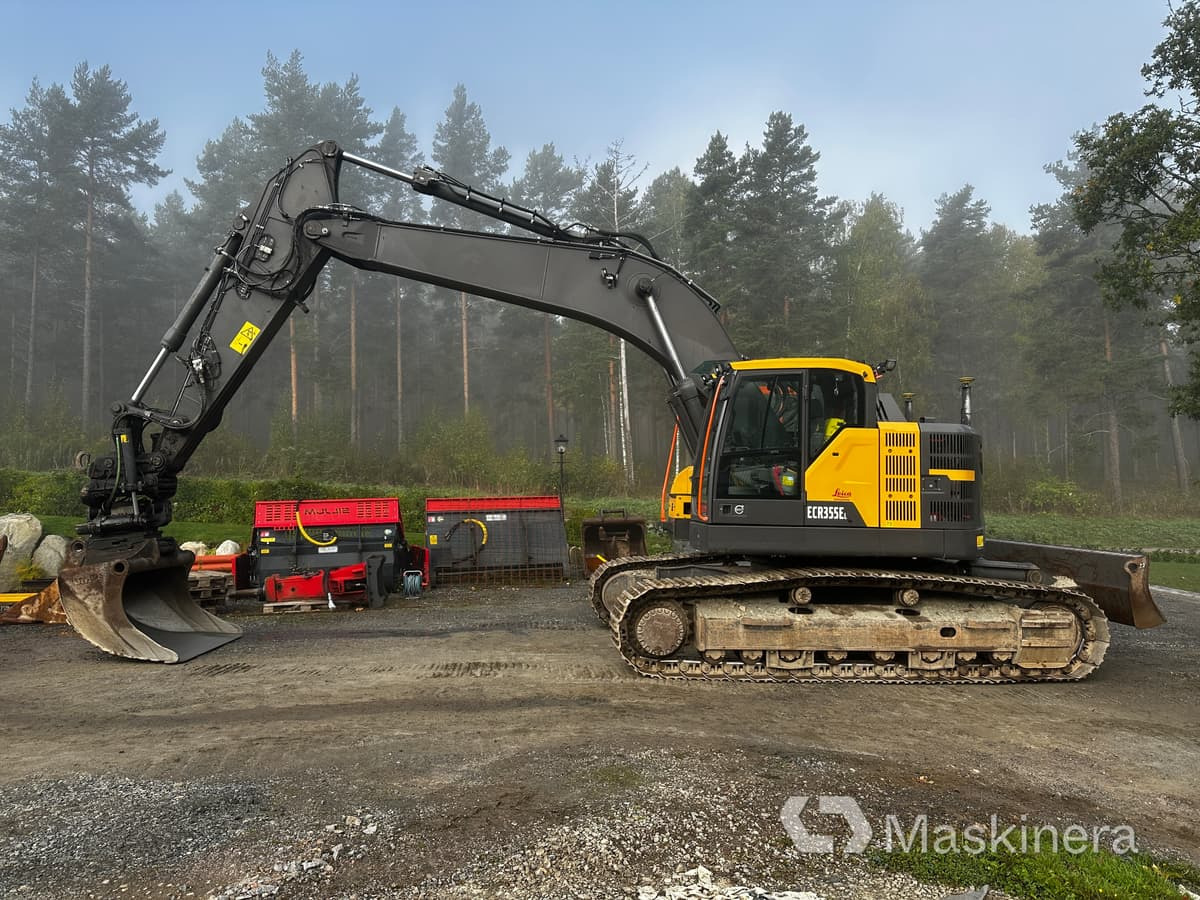 Grävmaskin Volvo ECR355EL GPS & tillbehör - Excavator pe şenile: Foto 2 Grävmaskin Volvo ECR355EL GPS & tillbehör - Excavator pe şenile: Foto 2