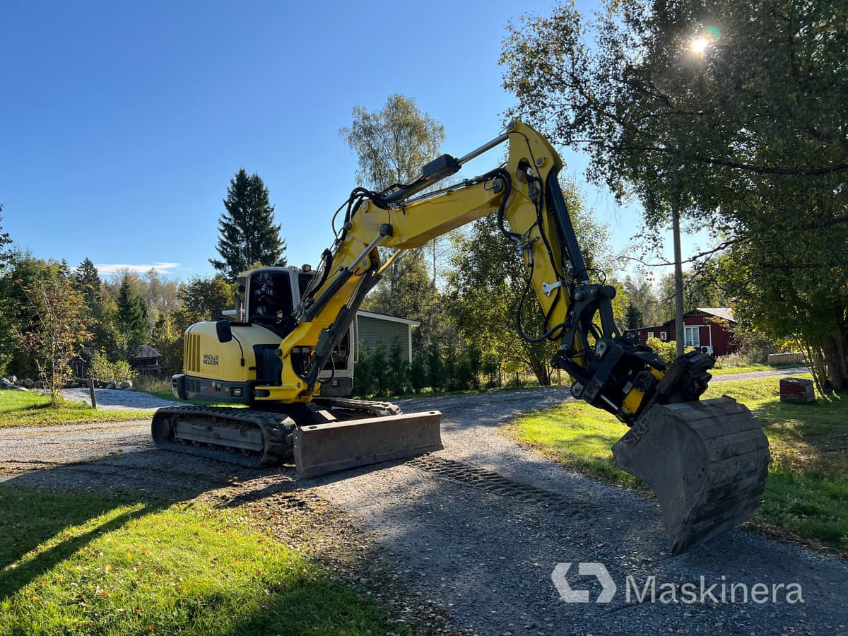 Grävmaskin Wacker Neuson ET90 - Excavator pe şenile: Foto 3 Grävmaskin Wacker Neuson ET90 - Excavator pe şenile: Foto 3