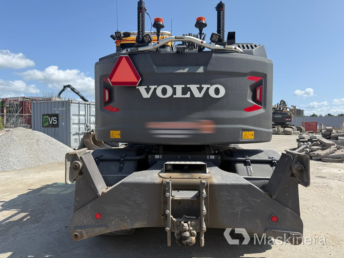 Hjulgrävare Volvo EWR150E - Excavator pe şenile: Foto 5 Hjulgrävare Volvo EWR150E - Excavator pe şenile: Foto 5