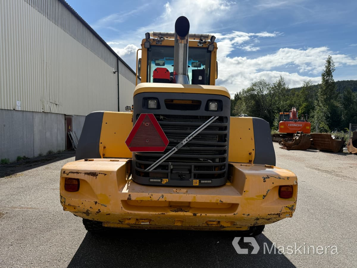 Hjullastare Volvo L120E - Încărcător frontal pe pneuri: Foto 4 Hjullastare Volvo L120E - Încărcător frontal pe pneuri: Foto 4