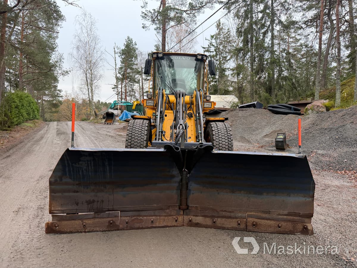 Hjullastare Volvo L50E med tillbehör - Încărcător frontal pe pneuri: Foto 2 Hjullastare Volvo L50E med tillbehör - Încărcător frontal pe pneuri: Foto 2