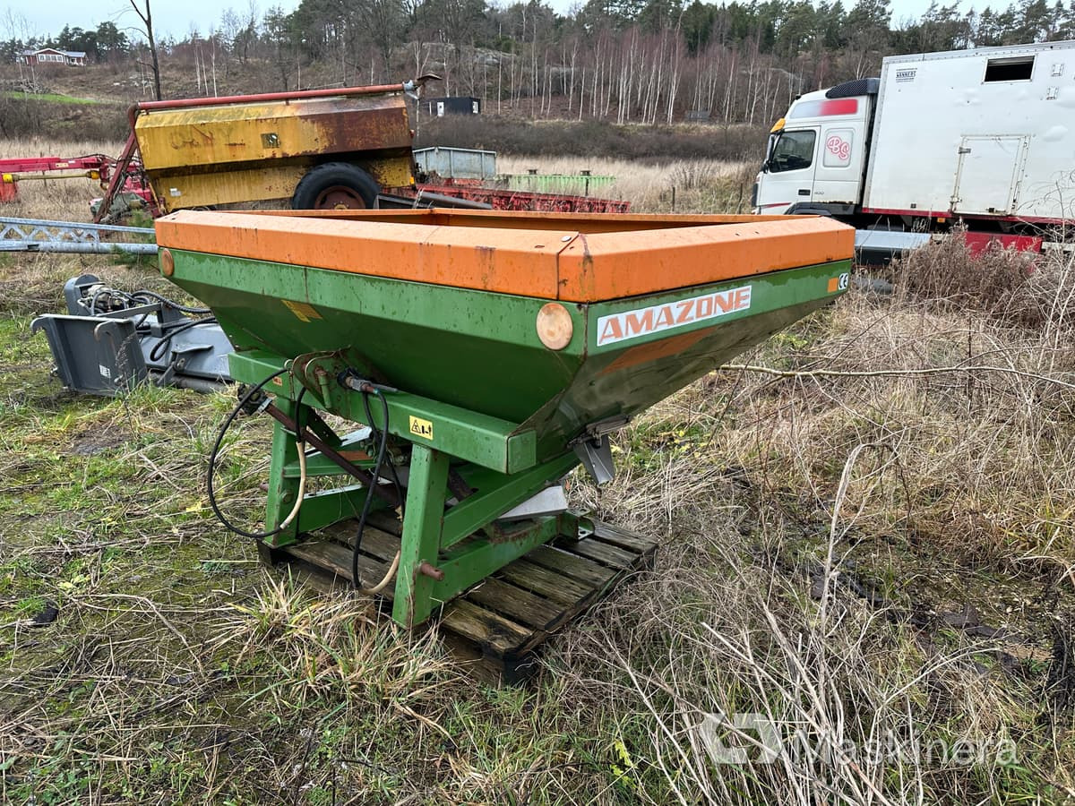 Konstgödselspridare Amazone ZA-X Perfect 902 - Imprastietor îngrăşăminte: Foto 5 Konstgödselspridare Amazone ZA-X Perfect 902 - Imprastietor îngrăşăminte: Foto 5