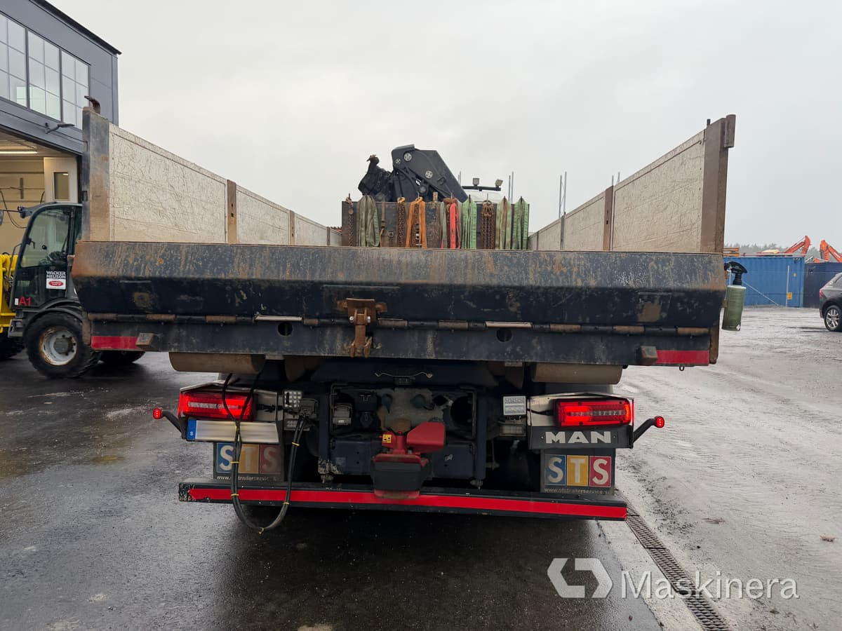 Kranväxlare Man TGS 26.480 med tillbehör - Camion platformă, Camion cu macara: Foto 5 Kranväxlare Man TGS 26.480 med tillbehör - Camion platformă, Camion cu macara: Foto 5