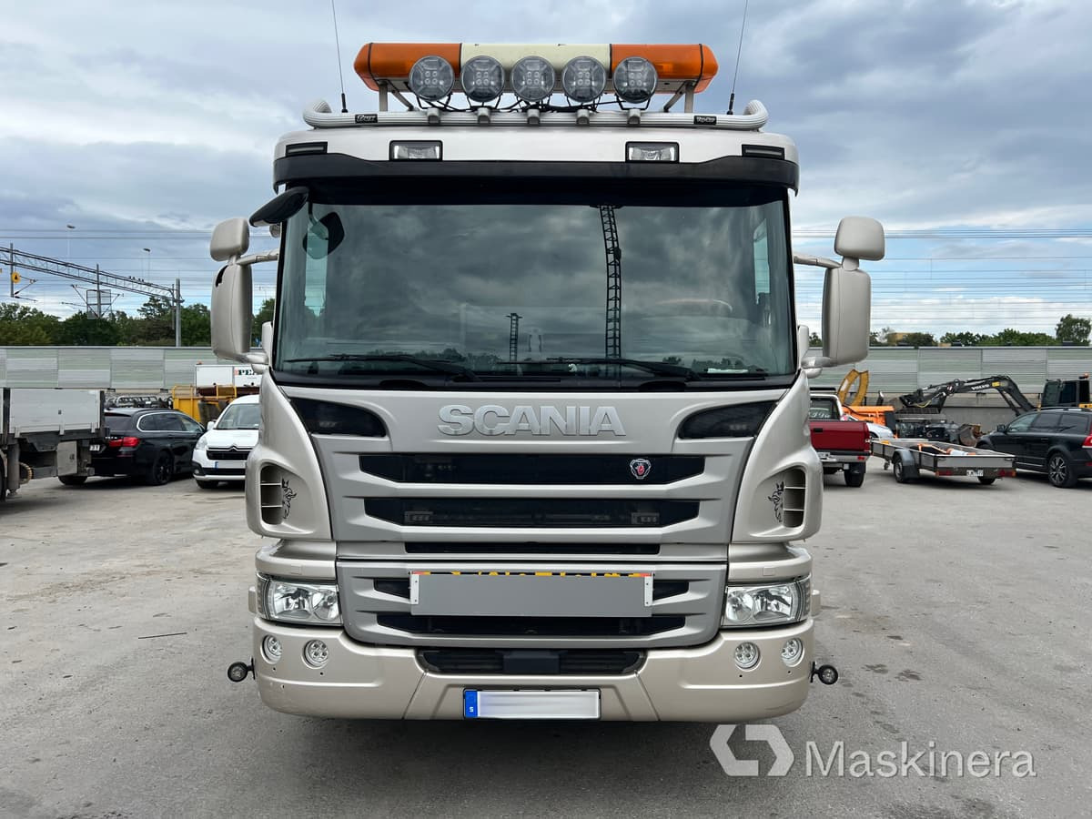 Kranväxlare Scania P410 8x4 - Camion cu cârlig, Camion cu macara: Foto 2 Kranväxlare Scania P410 8x4 - Camion cu cârlig, Camion cu macara: Foto 2