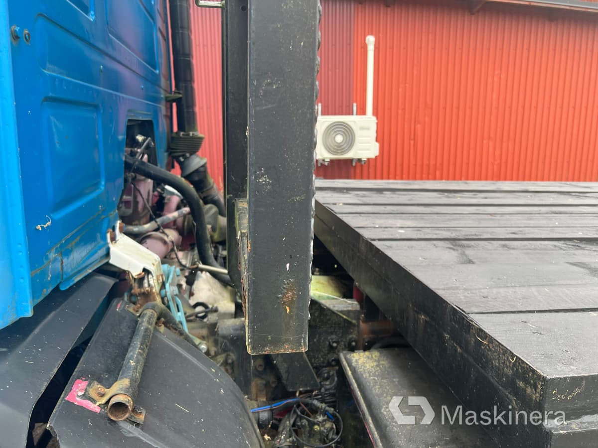 Lastbil Scania P112 M 6x2 - Camion platformă: Foto 5 Lastbil Scania P112 M 6x2 - Camion platformă: Foto 5