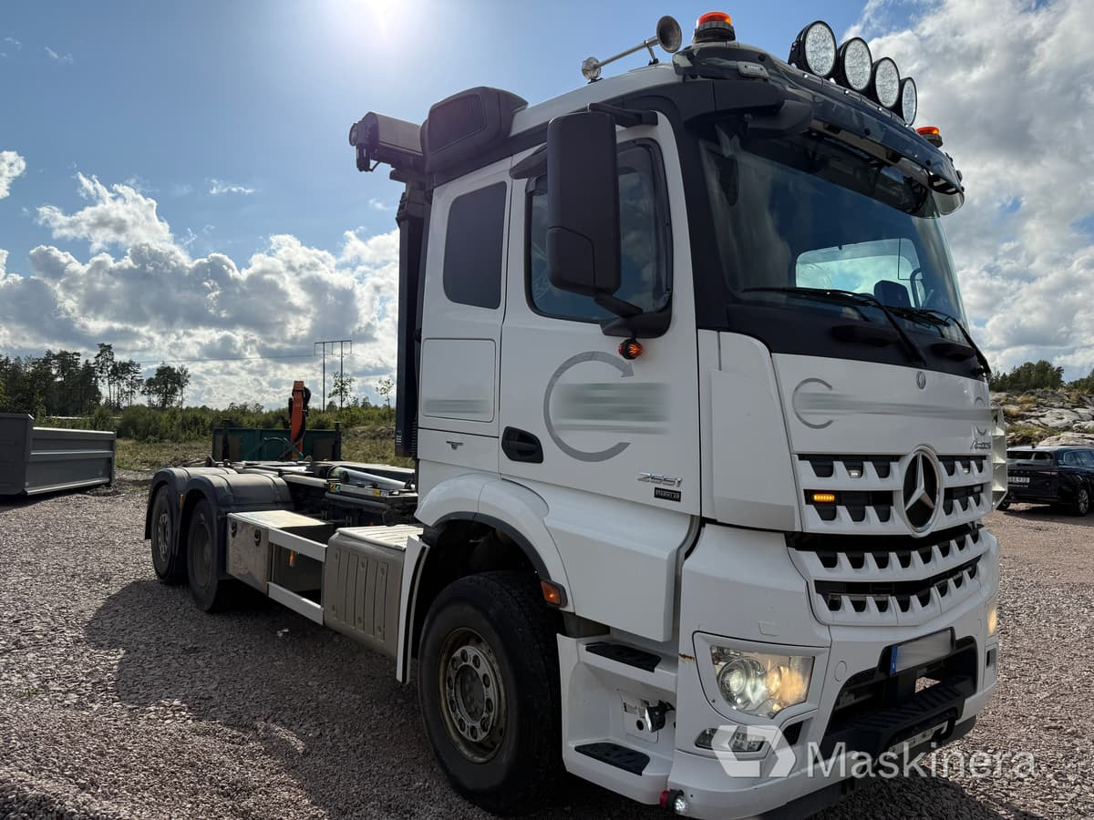 Lastväxlare Mercedes Arocs 2551 - Camion cu cârlig: Foto 3 Lastväxlare Mercedes Arocs 2551 - Camion cu cârlig: Foto 3