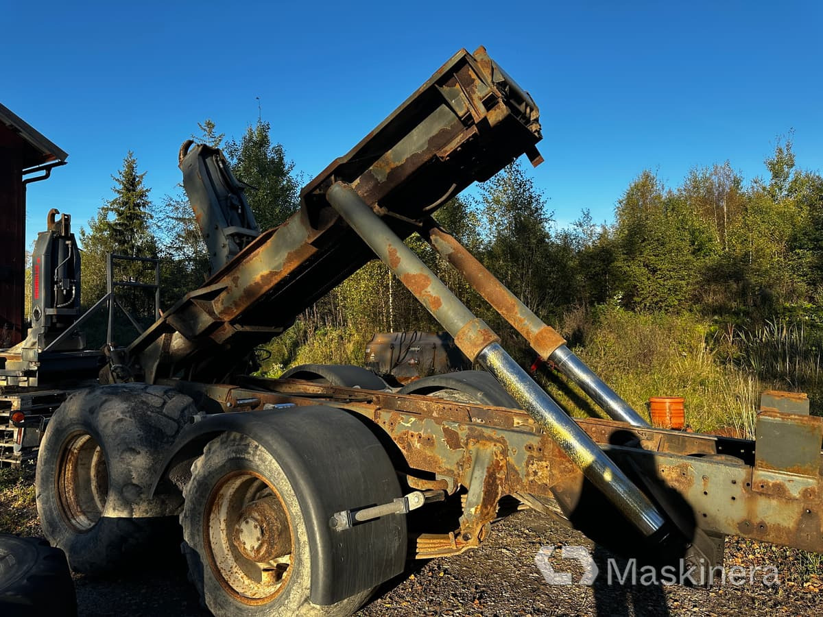 Livab kran Lastväxlarsläp Livab krok (Rep.Objekt) - Remorcă abroll/ Skiploader: Foto 2 Livab kran Lastväxlarsläp Livab krok (Rep.Objekt) - Remorcă abroll/ Skiploader: Foto 2