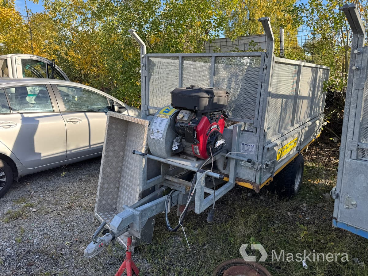 Lövvagn K-Vagnen med bensinmotor - Utilaje pentru gradina, Remorcă: Foto 1 Lövvagn K-Vagnen med bensinmotor - Utilaje pentru gradina, Remorcă: Foto 1