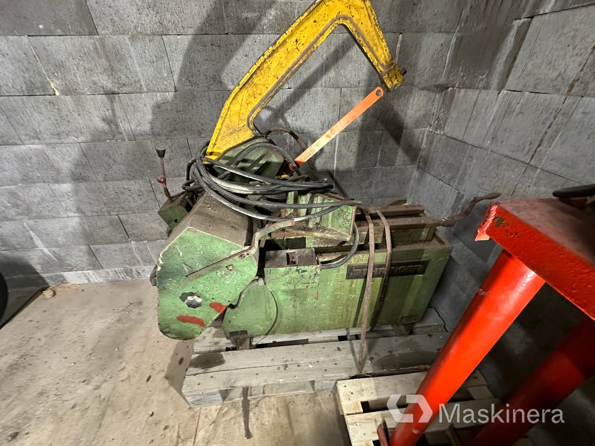 Metallsåg Behringer Super 215 PU4 - Utilaj pentru prelucrarea lemnului: Foto 2 Metallsåg Behringer Super 215 PU4 - Utilaj pentru prelucrarea lemnului: Foto 2