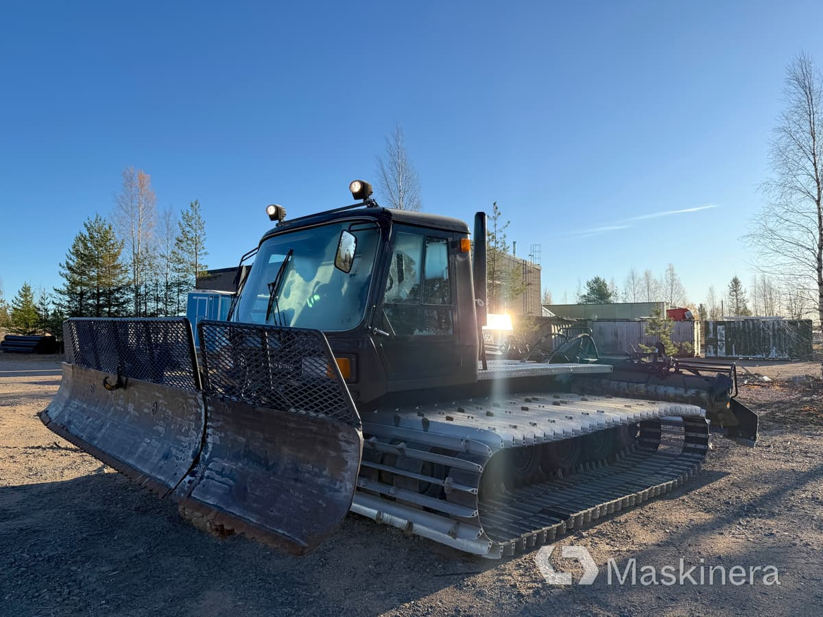 Pistmaskin PistenBully PB39 - Utilaj deszăpezire: Foto 1 Pistmaskin PistenBully PB39 - Utilaj deszăpezire: Foto 1