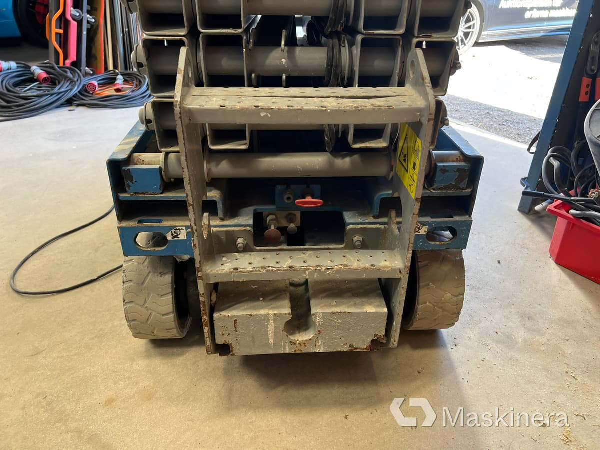 Platforma foarfeca Saxlift Genie GS-1932: Foto 10 Platforma foarfeca Saxlift Genie GS-1932: Foto 10