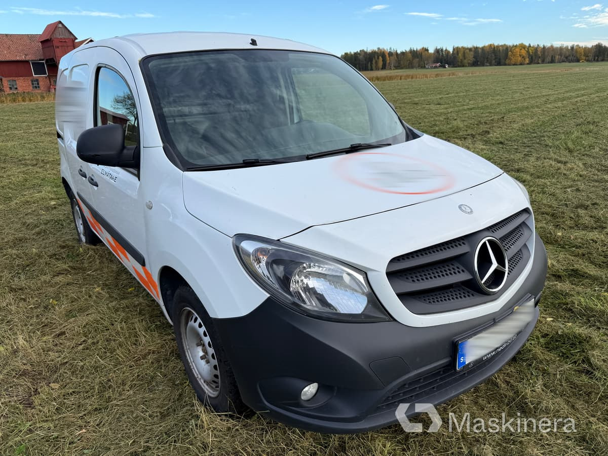 Skåpbil Mercedes Benz Citan - Dubă: Foto 3 Skåpbil Mercedes Benz Citan - Dubă: Foto 3