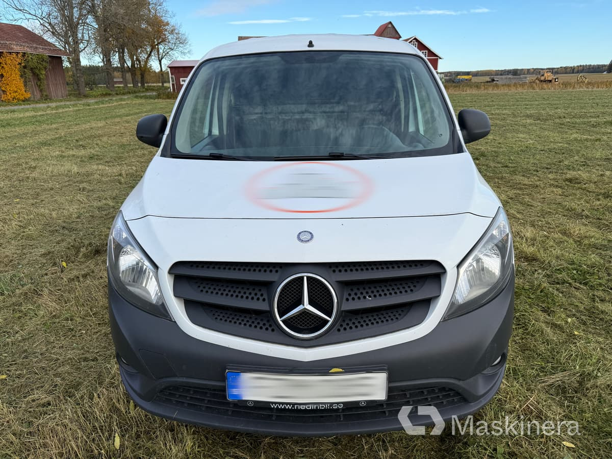 Skåpbil Mercedes Benz Citan - Dubă: Foto 2 Skåpbil Mercedes Benz Citan - Dubă: Foto 2