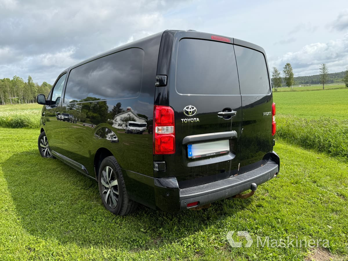 Skåpbil Toyota Proace 2,0 D - Dubă: Foto 3 Skåpbil Toyota Proace 2,0 D - Dubă: Foto 3