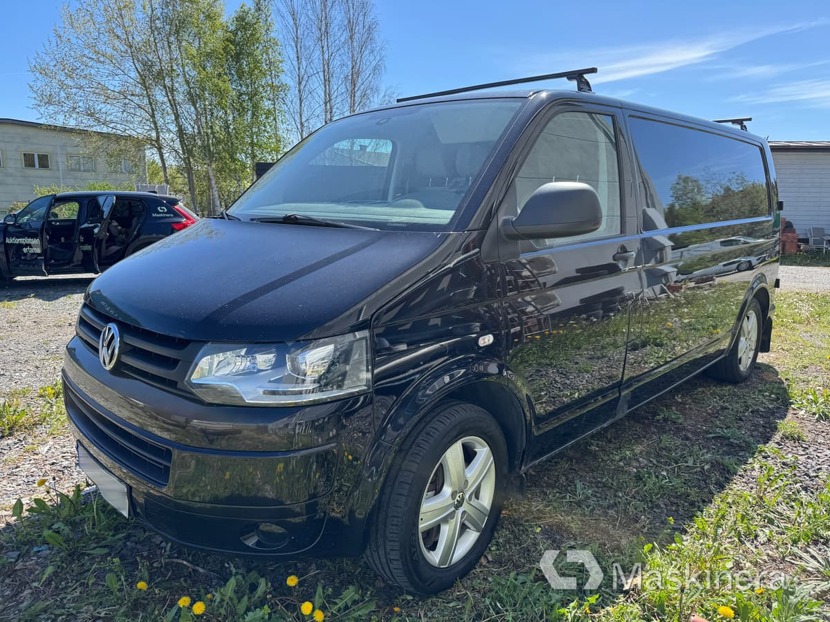 Skåpbil Volkswagen Transporter 4WD - Autoutilitară compactă: Foto 1 Skåpbil Volkswagen Transporter 4WD - Autoutilitară compactă: Foto 1