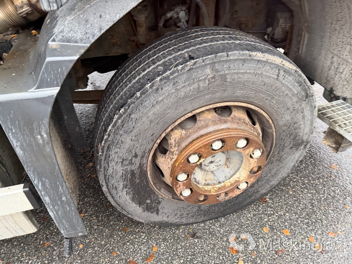 Autogunoiere Sopbil Volvo FM 330 6x2: Foto 21