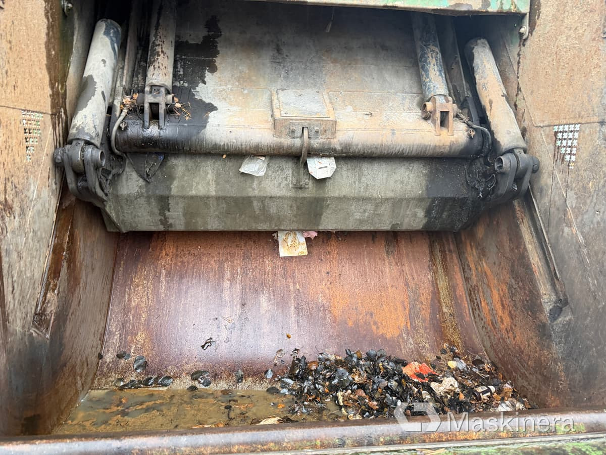 Autogunoiere Sopbil Volvo FM 330 6x2: Foto 11