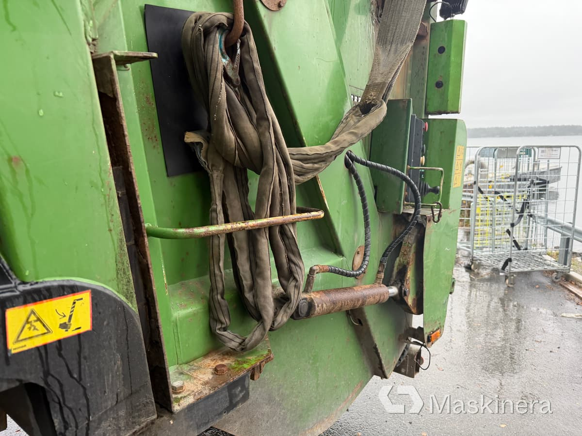 Autogunoiere Sopbil Volvo FM 330 6x2: Foto 32