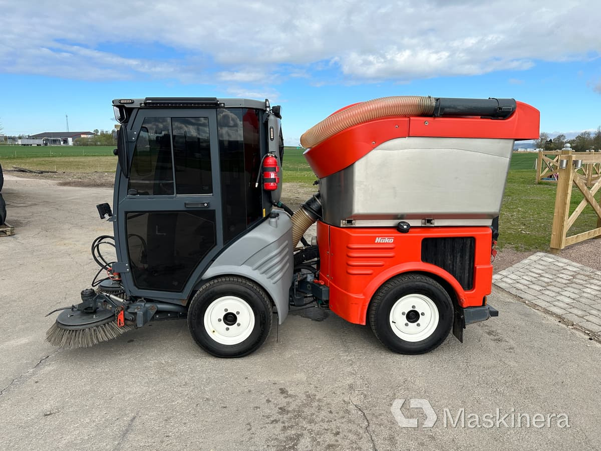 Sopmaskin Hako Citymaster 1200 - Măturătoare stradală: Foto 2 Sopmaskin Hako Citymaster 1200 - Măturătoare stradală: Foto 2