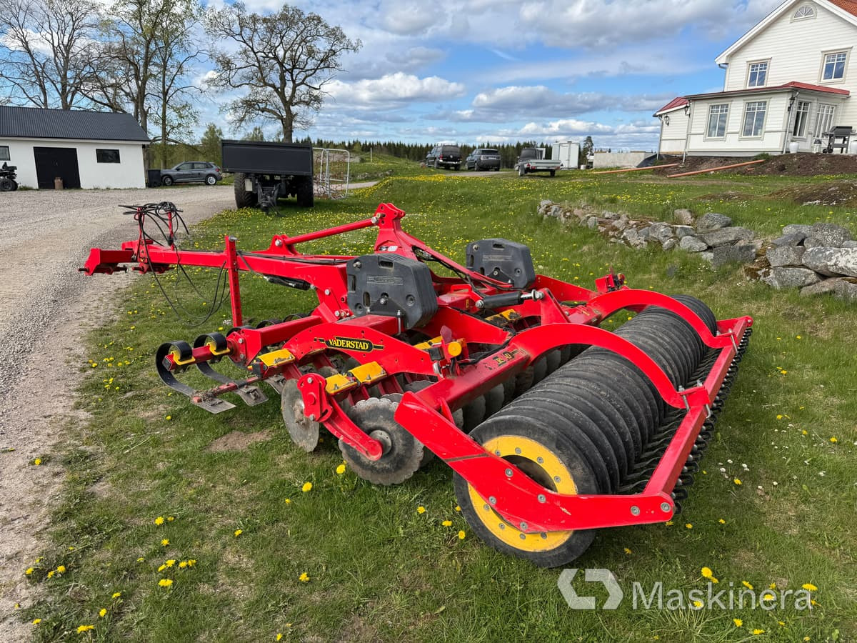 Tallrikskultivator Carrier Väderstad CR 350 - Grapă cu discuri: Foto 5 Tallrikskultivator Carrier Väderstad CR 350 - Grapă cu discuri: Foto 5
