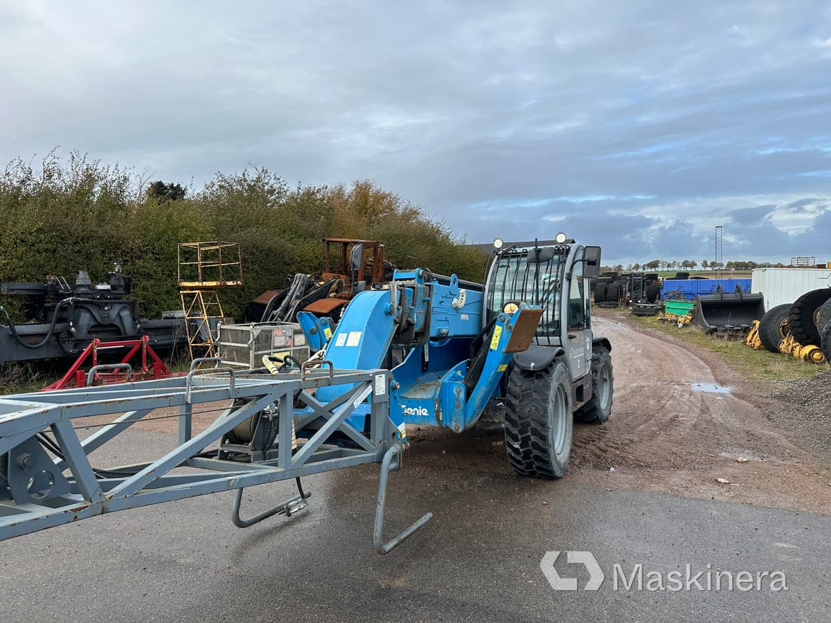 Teleskoplastare Genie GTH 4017SX + redskap - Stivuitor telescopic: Foto 2 Teleskoplastare Genie GTH 4017SX + redskap - Stivuitor telescopic: Foto 2