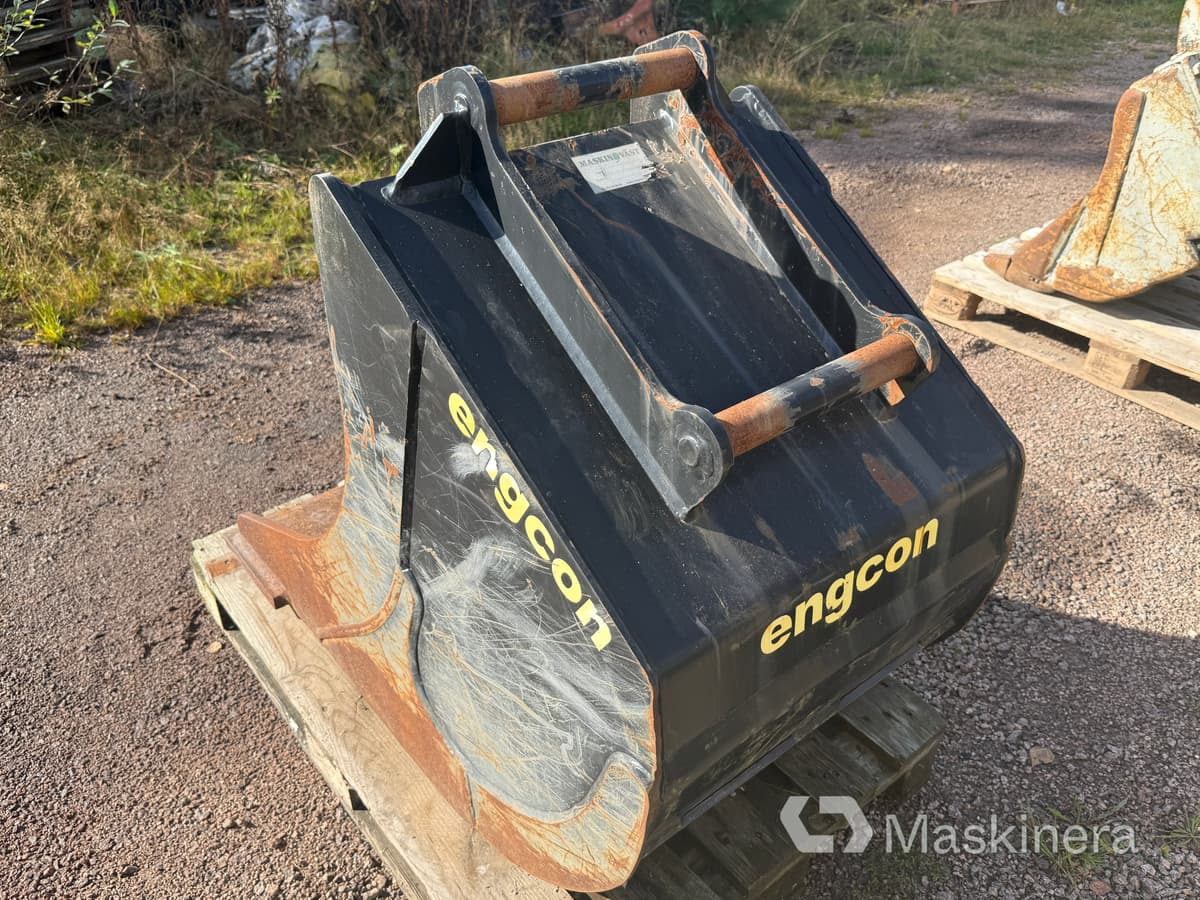 VA-skopa Engcon S45 - Cupă excavator: Foto 3 VA-skopa Engcon S45 - Cupă excavator: Foto 3