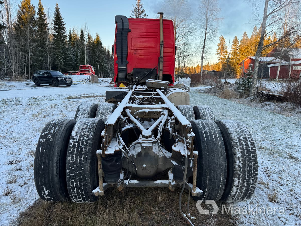 Volvo FH-520 6*4 Lastbil Volvo FH 520 6*4 chassi - Camion şasiu: Foto 4 Volvo FH-520 6*4 Lastbil Volvo FH 520 6*4 chassi - Camion şasiu: Foto 4