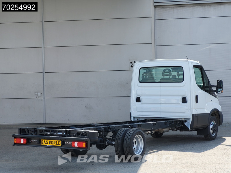 Iveco Daily 35C18 Chassis Cabine Automaat 410WB Airco Cruise Navi LED Euro6 Fahrgestell Chassis 22m3 Cruise control - Autoutilitară: Foto 5 Iveco Daily 35C18 Chassis Cabine Automaat 410WB Airco Cruise Navi LED Euro6 Fahrgestell Chassis 22m3 Cruise control - Autoutilitară: Foto 5