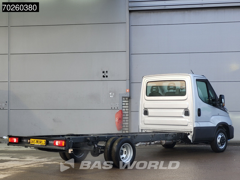 Iveco Daily 35C21 Automaat 410wb Dubbellucht 2025model Chassis Cabine ACC Fahrgestell Airco - Autoutilitară: Foto 3 Iveco Daily 35C21 Automaat 410wb Dubbellucht 2025model Chassis Cabine ACC Fahrgestell Airco - Autoutilitară: Foto 3