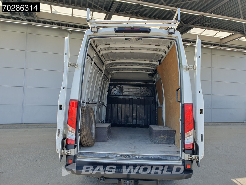 Iveco Daily 35C14 Automaat Dubbellucht L2H2 3,5t Trekhaak Airco Cruise Camera Imperiaal Euro6 L2 12m3 Airco Trekhaak Cruise control - Dubă: Foto 3 Iveco Daily 35C14 Automaat Dubbellucht L2H2 3,5t Trekhaak Airco Cruise Camera Imperiaal Euro6 L2 12m3 Airco Trekhaak Cruise control - Dubă: Foto 3