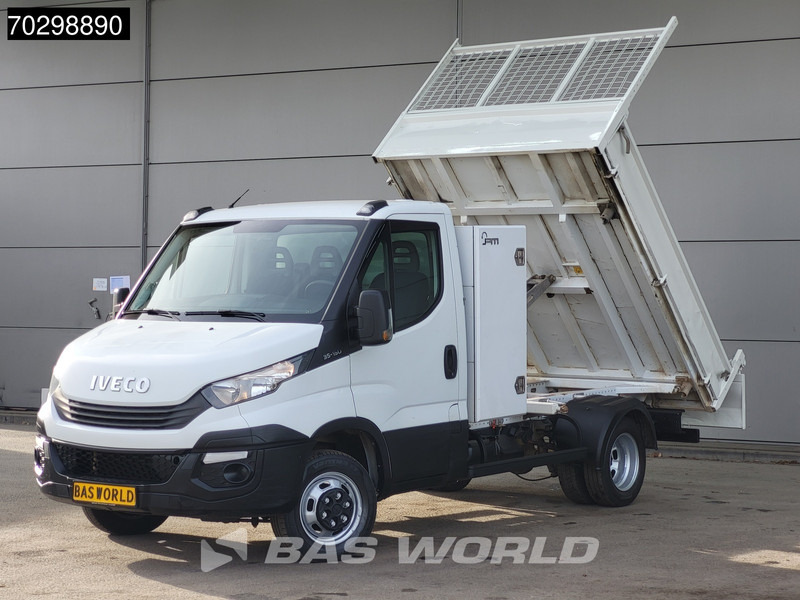 Iveco Daily 35C15 3.0L Kipper met Kist Dubbellucht 3,5t Trekhaak 150PK Airco Euro6 Tipper Benne Kieper Airco Trekhaak Cruise control - Autoutilitară basculantă: Foto 2 Iveco Daily 35C15 3.0L Kipper met Kist Dubbellucht 3,5t Trekhaak 150PK Airco Euro6 Tipper Benne Kieper Airco Trekhaak Cruise control - Autoutilitară basculantă: Foto 2