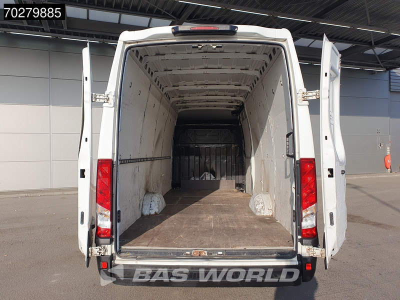 Iveco Daily 35S13 L3H2 3500KG Trekgewicht Airco Euro5 L4H2 16m3 Airco - Dubă: Foto 2 Iveco Daily 35S13 L3H2 3500KG Trekgewicht Airco Euro5 L4H2 16m3 Airco - Dubă: Foto 2