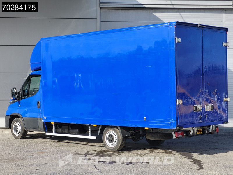 Iveco Daily 35S14 Automaat Bakwagen Achterdeuren 488cm lang! Airco Cruise Euro6 Meubelbak Koffer 23m3 Airco Cruise control - Autoutilitară box: Foto 2 Iveco Daily 35S14 Automaat Bakwagen Achterdeuren 488cm lang! Airco Cruise Euro6 Meubelbak Koffer 23m3 Airco Cruise control - Autoutilitară box: Foto 2