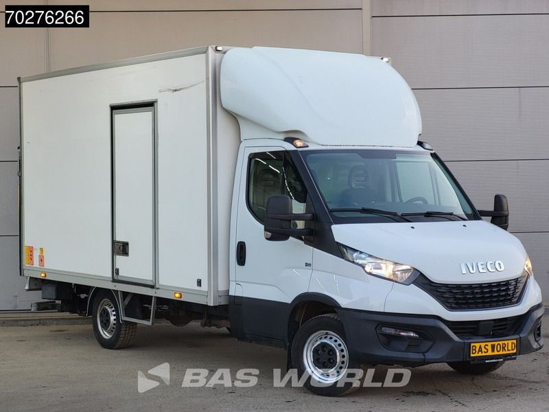 Iveco Daily 35S14 Automaat Laadklep Bakwagen Zijdeur Airco Cruise Meubelbak Koffer Airco Cruise control - Autoutilitară box: Foto 3 Iveco Daily 35S14 Automaat Laadklep Bakwagen Zijdeur Airco Cruise Meubelbak Koffer Airco Cruise control - Autoutilitară box: Foto 3