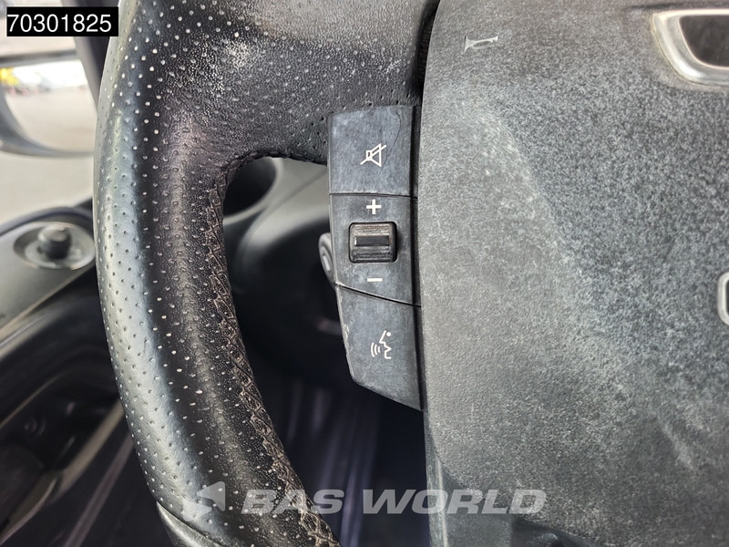 Leasing de Iveco Daily 35S15 3.0L Automaat Luchtvering L2H2 3,5t Trekhaak 150PK Navi Airco Cruise Camera Euro6 L2 Airco Trekhaak Cruise control Iveco Daily 35S15 3.0L Automaat Luchtvering L2H2 3,5t Trekhaak 150PK Navi Airco Cruise Camera Euro6 L2 Airco Trekhaak Cruise control: Foto 19 Leasing de Iveco Daily 35S15 3.0L Automaat Luchtvering L2H2 3,5t Trekhaak 150PK Navi Airco Cruise Camera Euro6 L2 Airco Trekhaak Cruise control Iveco Daily 35S15 3.0L Automaat Luchtvering L2H2 3,5t Trekhaak 150PK Navi Airco Cruise Camera Euro6 L2 Airco Trekhaak Cruise control: Foto 19