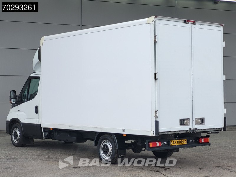 Iveco Daily 35S16 Automaat Bakwagen Achterdeuren 160PK Airco Camera Euro6 Meubelbak Koffer 21m3 Airco - Autoutilitară box: Foto 2 Iveco Daily 35S16 Automaat Bakwagen Achterdeuren 160PK Airco Camera Euro6 Meubelbak Koffer 21m3 Airco - Autoutilitară box: Foto 2