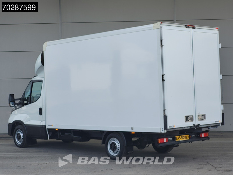 Iveco Daily 35S16 Automaat Bakwagen Achterdeuren Airco Camera Euro6 Meubelbak Koffer 21m3 Airco - Autoutilitară box: Foto 2 Iveco Daily 35S16 Automaat Bakwagen Achterdeuren Airco Camera Euro6 Meubelbak Koffer 21m3 Airco - Autoutilitară box: Foto 2