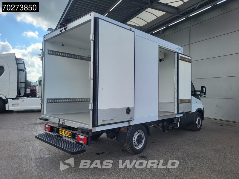 Iveco Daily 35S16 Koelwagen Automaat Carrier Pulsar 400 380V Stekker Airco Cruise Camera Koel Koeler Kühlwagen Kühlkoffer 12m3 Airco Cruise - Autoutilitară frigorifica: Foto 3 Iveco Daily 35S16 Koelwagen Automaat Carrier Pulsar 400 380V Stekker Airco Cruise Camera Koel Koeler Kühlwagen Kühlkoffer 12m3 Airco Cruise - Autoutilitară frigorifica: Foto 3