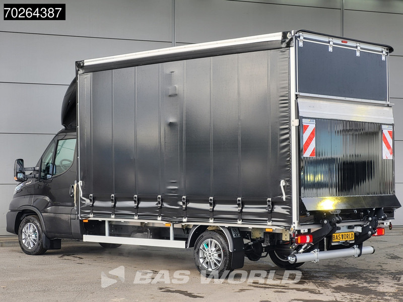 Iveco Daily 35S18 3.0L 180PK Automaat Schuifzeilen Laadklep ACC LED Navi Camera Euro6 Schuifzeil Zeilen Koffer Meubelbak Bakwagen 22m3 Airco - Autoutilitară cu prelată: Foto 2 Iveco Daily 35S18 3.0L 180PK Automaat Schuifzeilen Laadklep ACC LED Navi Camera Euro6 Schuifzeil Zeilen Koffer Meubelbak Bakwagen 22m3 Airco - Autoutilitară cu prelată: Foto 2