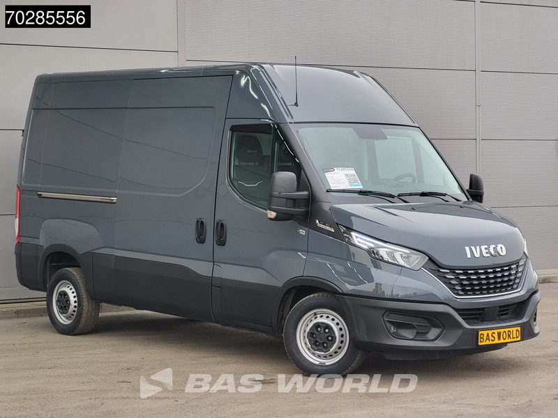 Iveco Daily 35S18 3.0L Automaat 180PK L2H2 3500kg Trekhaak LED Navi Airco Cruise Camera Euro6 L2 11m3 Airco Trekhaak Cruise control - Dubă: Foto 3 Iveco Daily 35S18 3.0L Automaat 180PK L2H2 3500kg Trekhaak LED Navi Airco Cruise Camera Euro6 L2 11m3 Airco Trekhaak Cruise control - Dubă: Foto 3