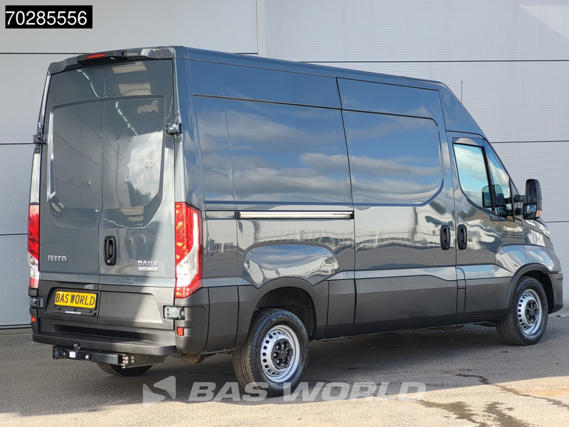 Iveco Daily 35S18 3.0L Automaat 180PK L2H2 3500kg Trekhaak LED Navi Airco Cruise Camera Euro6 L2 11m3 Airco Trekhaak Cruise control - Dubă: Foto 3 Iveco Daily 35S18 3.0L Automaat 180PK L2H2 3500kg Trekhaak LED Navi Airco Cruise Camera Euro6 L2 11m3 Airco Trekhaak Cruise control - Dubă: Foto 3