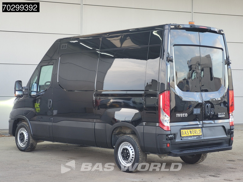 Iveco Daily 35S18 3.0L Automaat L2H2 180PK ACC LED Navi Airco 3,5t Trekgewicht Euro6 L2H2 Airco - Dubă: Foto 2 Iveco Daily 35S18 3.0L Automaat L2H2 180PK ACC LED Navi Airco 3,5t Trekgewicht Euro6 L2H2 Airco - Dubă: Foto 2