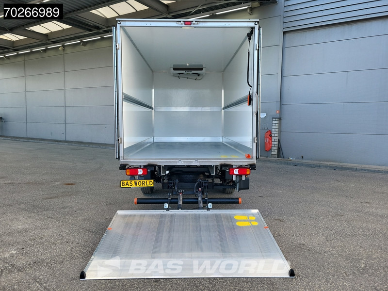 Iveco Daily 35S18 3.0L Koelwagen Laadklep Thermoking C-250 LED ACC Navi Airco Koel Koeler Kühl Kühler Kühlkoffer 17m3 Airco - Autoutilitară frigorifica: Foto 3 Iveco Daily 35S18 3.0L Koelwagen Laadklep Thermoking C-250 LED ACC Navi Airco Koel Koeler Kühl Kühler Kühlkoffer 17m3 Airco - Autoutilitară frigorifica: Foto 3