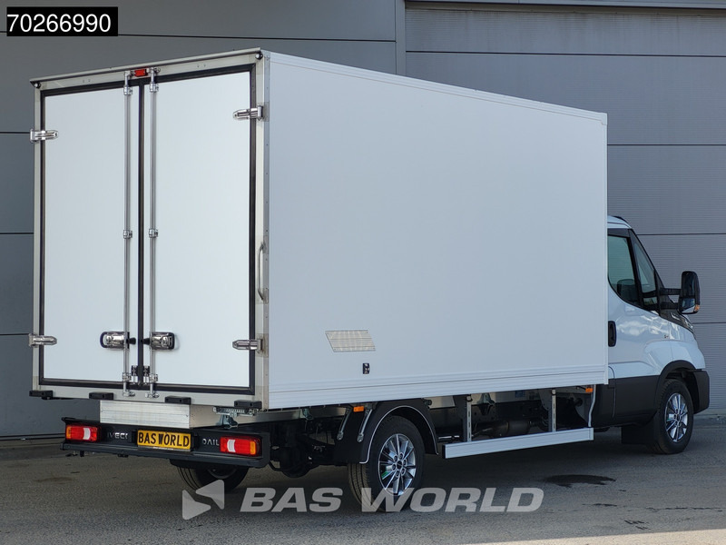 Iveco Daily 35S18 3.0L Koelwagen Vriezer Thermoking V-200 MAX 220V stekker -18 LED Navi Airco ACC Koel Koeler Kühler Kühlwagen Bakwagen Kühl - Autoutilitară frigorifica: Foto 5 Iveco Daily 35S18 3.0L Koelwagen Vriezer Thermoking V-200 MAX 220V stekker -18 LED Navi Airco ACC Koel Koeler Kühler Kühlwagen Bakwagen Kühl - Autoutilitară frigorifica: Foto 5