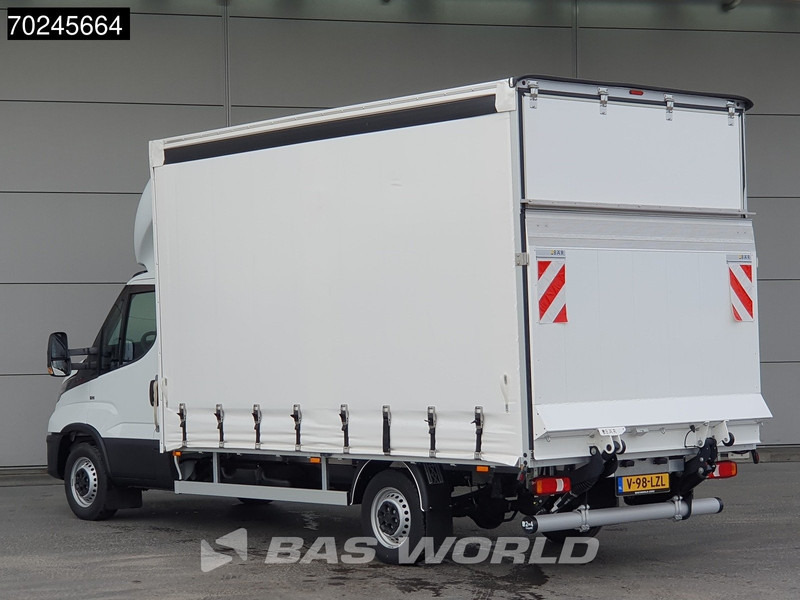 Iveco Daily 35S18 3.0L Laadklep 180PK Schuifzeilen Airco Cruise Bakwagen Euro6 Meubelbak Zeilenwagen Schuifzeil Plane 22m3 Airco Cruise cont - Autoutilitară cu prelată: Foto 2 Iveco Daily 35S18 3.0L Laadklep 180PK Schuifzeilen Airco Cruise Bakwagen Euro6 Meubelbak Zeilenwagen Schuifzeil Plane 22m3 Airco Cruise cont - Autoutilitară cu prelată: Foto 2