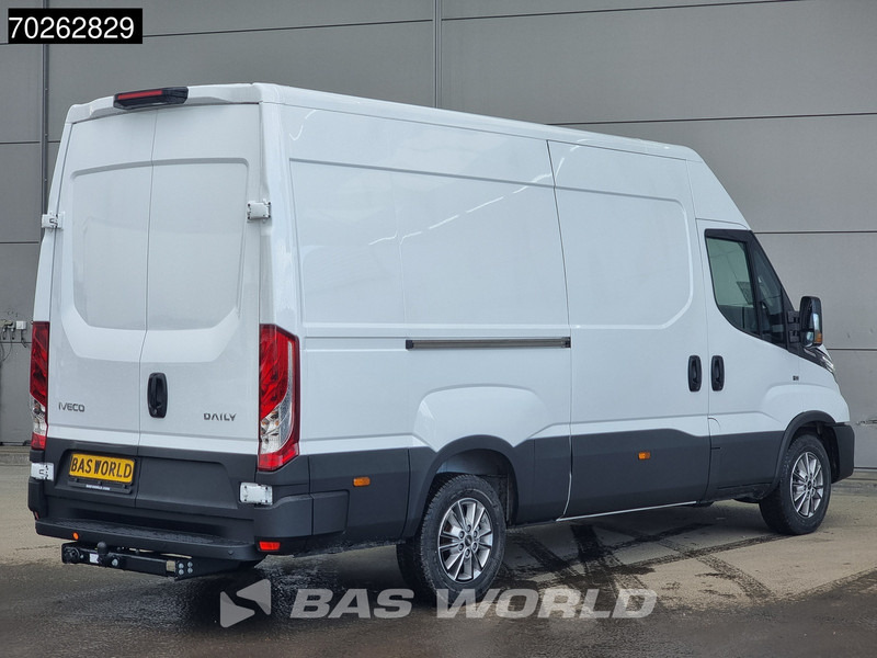 Iveco Daily 35S21 3.0L Automaat 2025 model L2H2 Trekhaak Tacho ACC LED CarPlay Velgen Camera L2H2 12m3 Airco Trekhaak - Dubă: Foto 5 Iveco Daily 35S21 3.0L Automaat 2025 model L2H2 Trekhaak Tacho ACC LED CarPlay Velgen Camera L2H2 12m3 Airco Trekhaak - Dubă: Foto 5